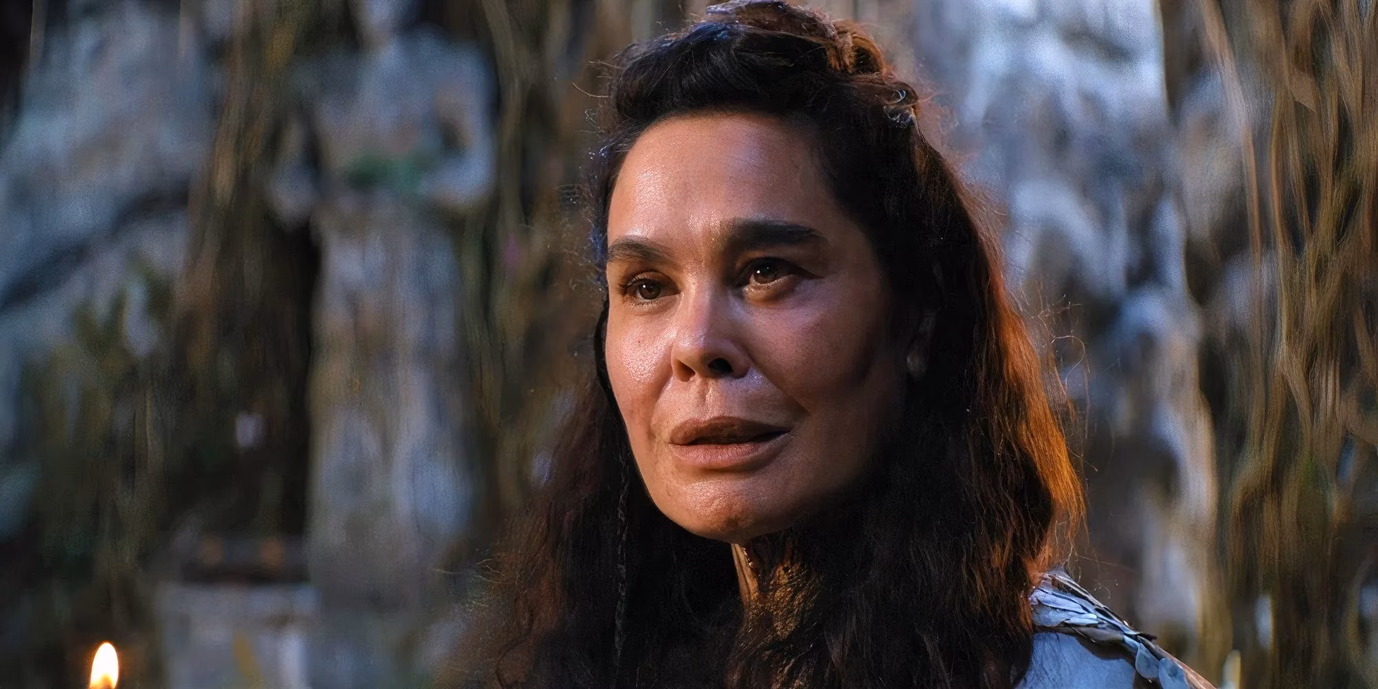 rachel-house-s-malgosha-the-evil-queen-stealing-the-show-in-minecraft-movie-image-0