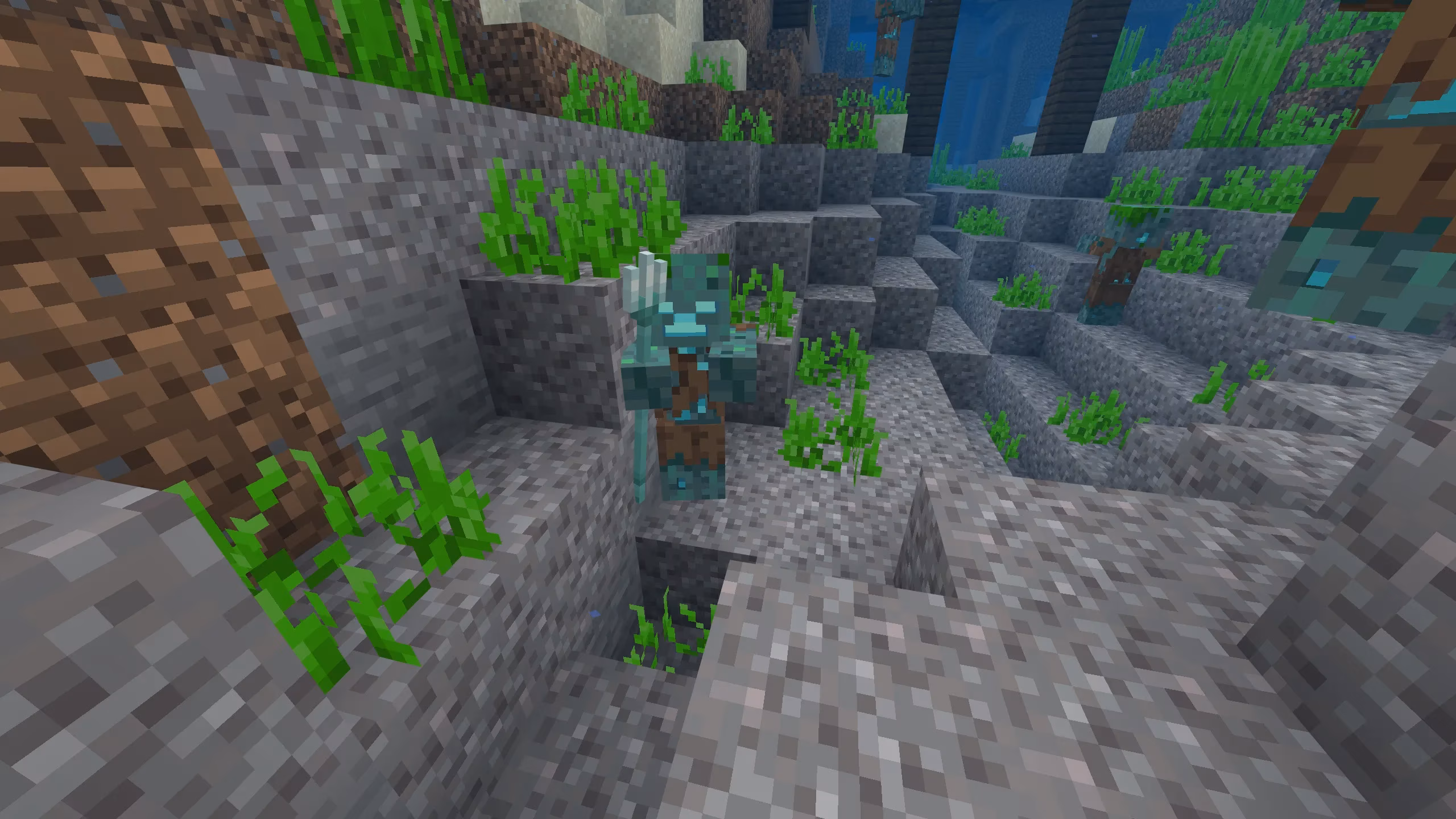 mastering-the-trident-your-path-to-underwater-dominance-in-minecraft-image-0